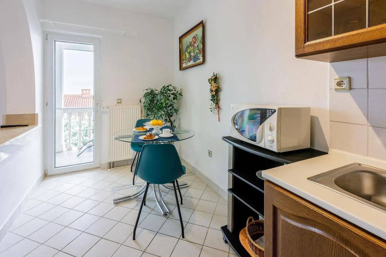 Apartments Anita Novi Vinodolski Croatia
